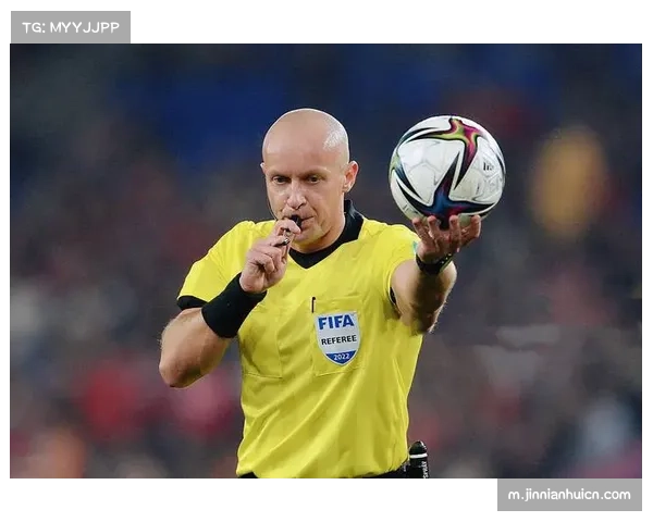 欧冠VAR介入次数同比下降 裁判委员会强调最小干预原则